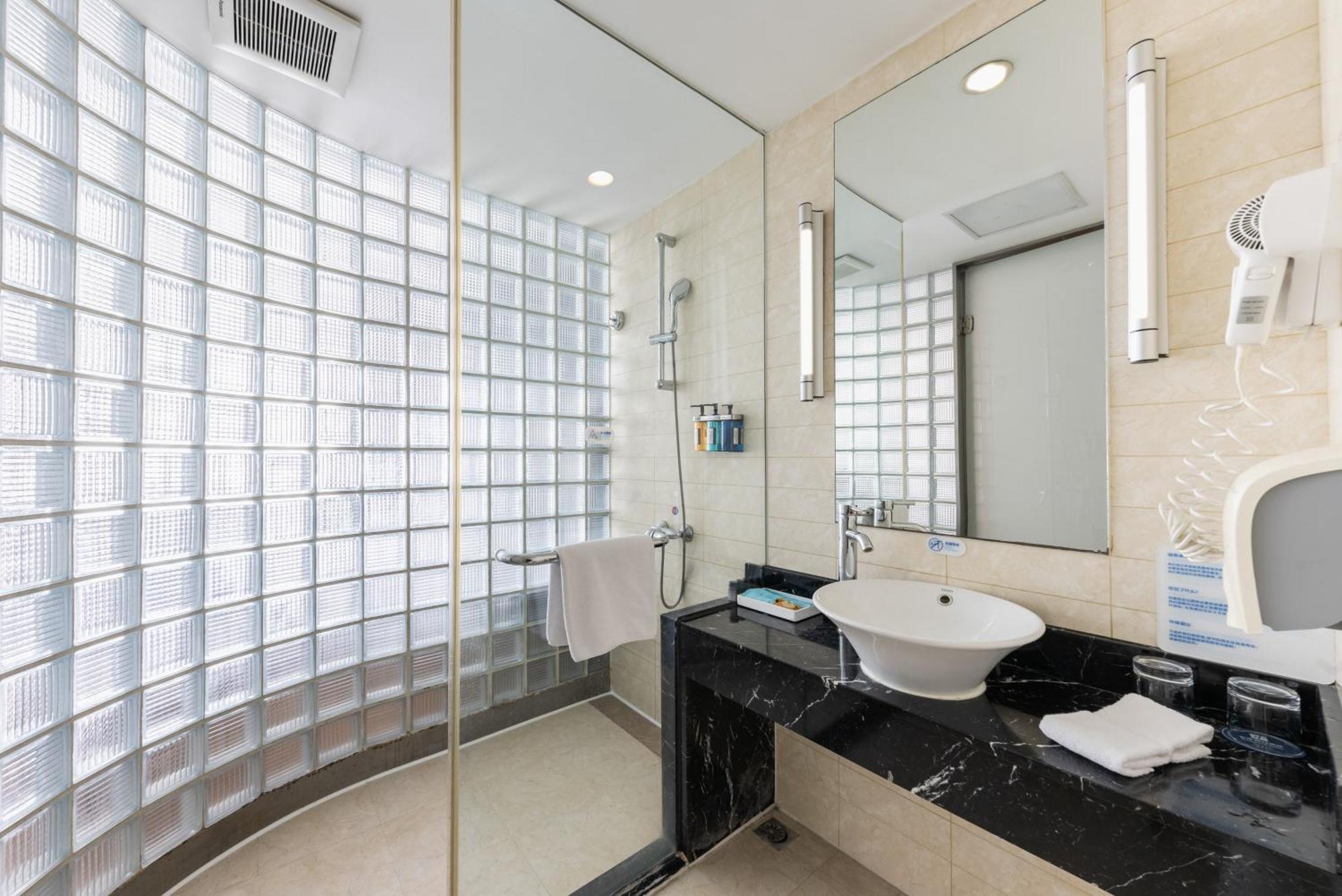 Holiday Inn Express Suzhou Changjiang By Ihg Екстериор снимка